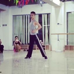 拉丁舞成人单人套路视频,激情四溢的舞动瞬间